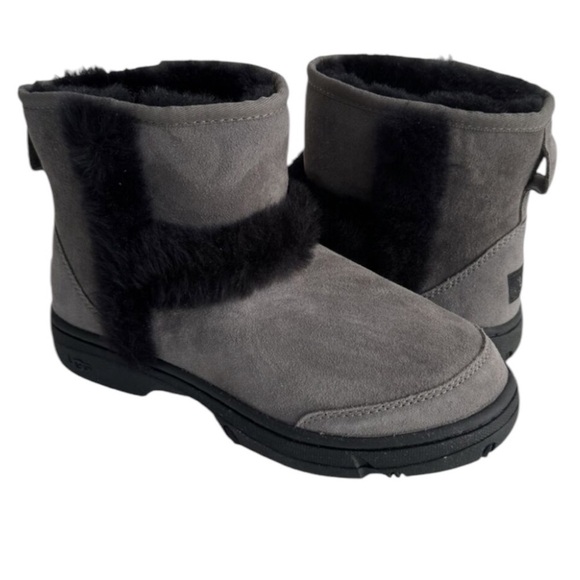 NEW! UGG GREY SUNBURST MINI SUEDE/ SHEEPSKIN COMFORT BOOTS - Picture 2 of 5